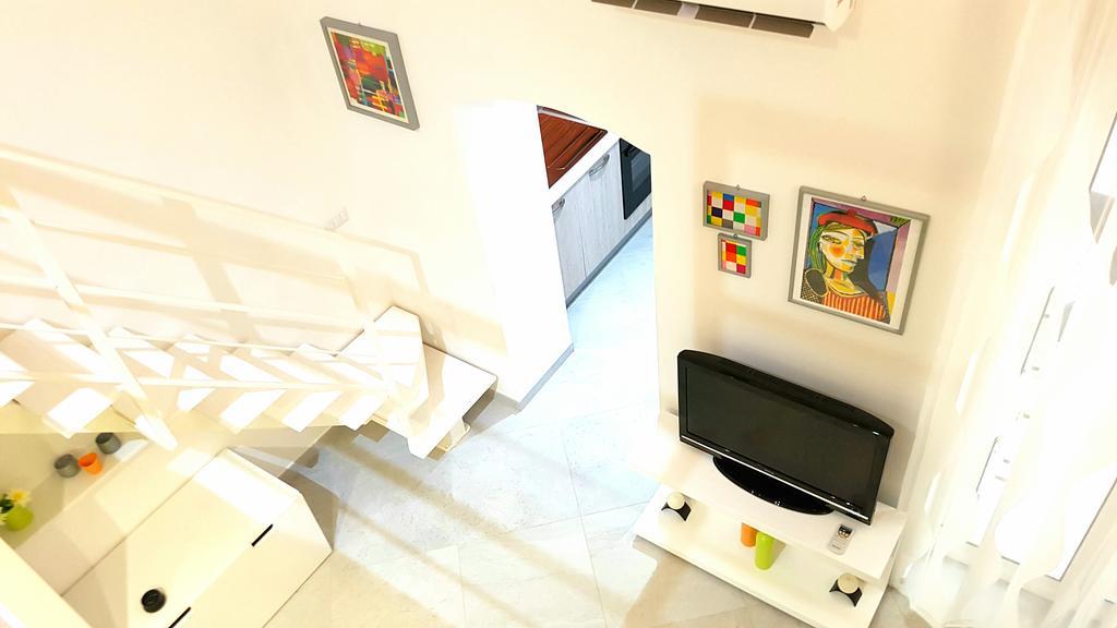 Dante Home - Bari Centro Εξωτερικό φωτογραφία